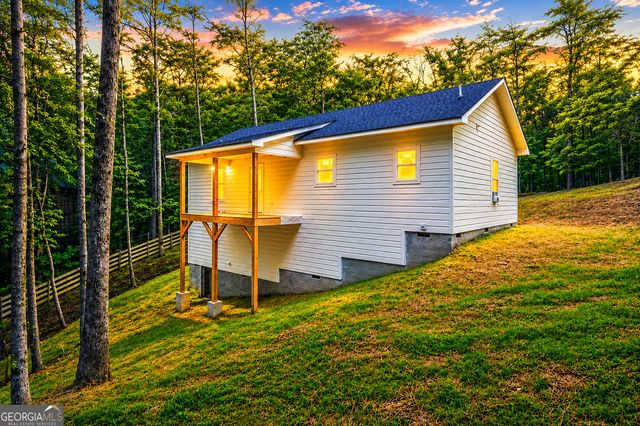 209 Pinecrest Court, Ellijay, GA 30540