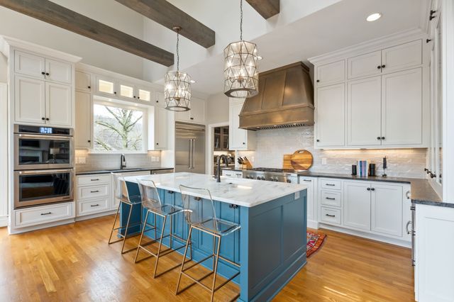 6338 Shadow Ridge Ct, Brentwood, TN 37027