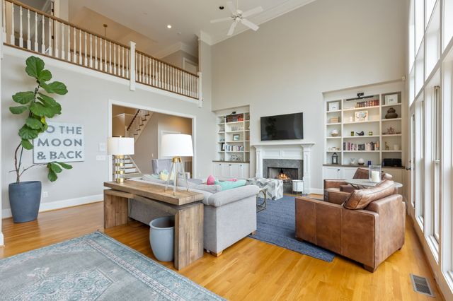 6338 Shadow Ridge Ct, Brentwood, TN 37027