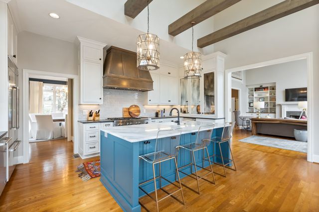 6338 Shadow Ridge Ct, Brentwood, TN 37027