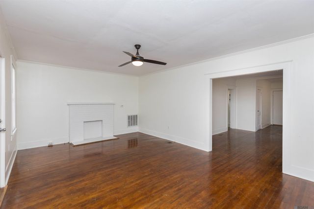 440 West Dr, Baton Rouge, LA 70806