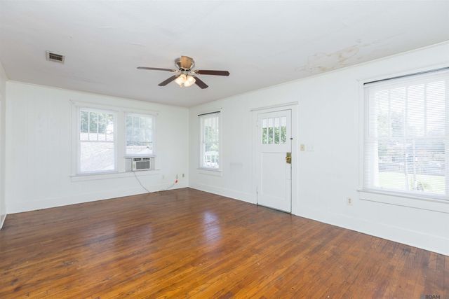 440 West Dr, Baton Rouge, LA 70806