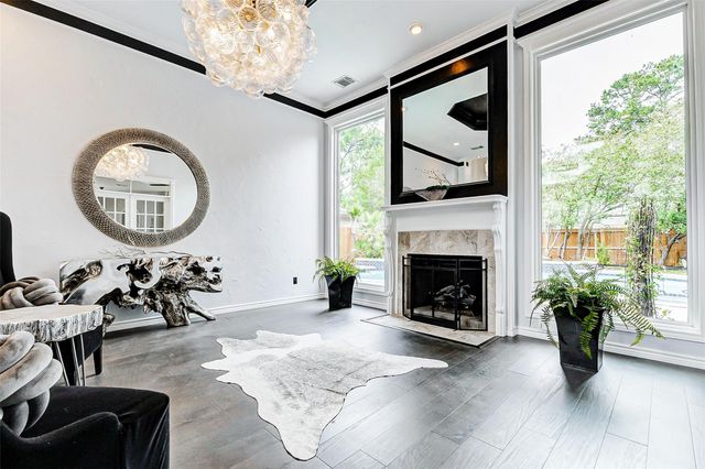 5807 Mountain View Drive, Houston, TX 77345