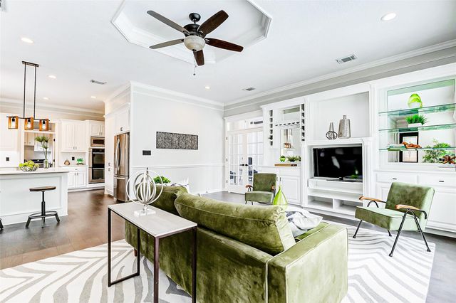 5807 Mountain View Drive, Houston, TX 77345