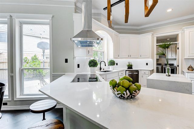 5807 Mountain View Drive, Houston, TX 77345