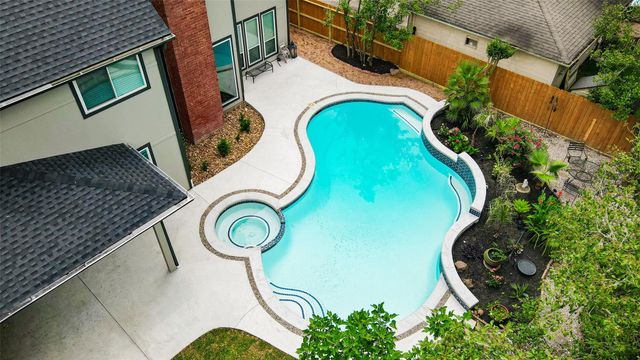 5807 Mountain View Drive, Houston, TX 77345