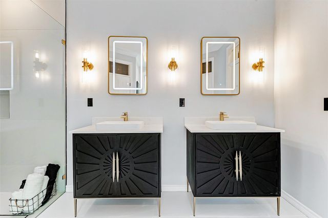 5807 Mountain View Drive, Houston, TX 77345