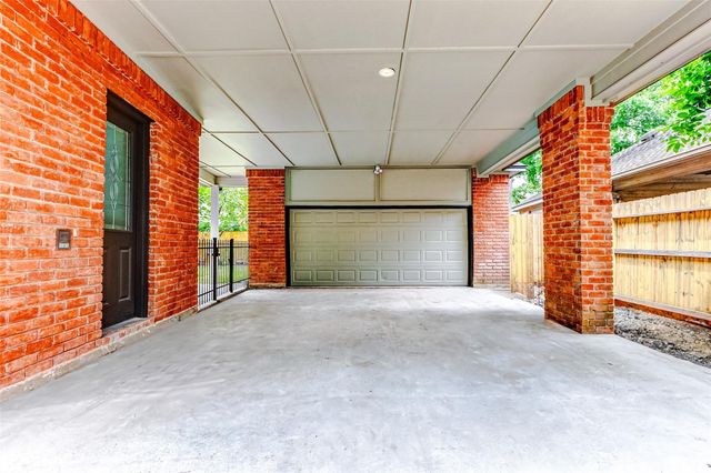 5807 Mountain View Drive, Houston, TX 77345