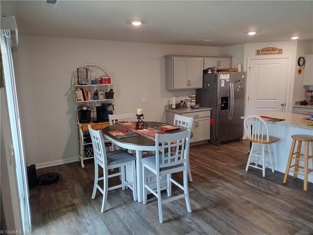 156 Rose Wind Way, Mayodan, NC 27027