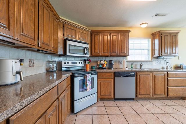 1503 Berkshire Place, Shawnee, OK 74804
