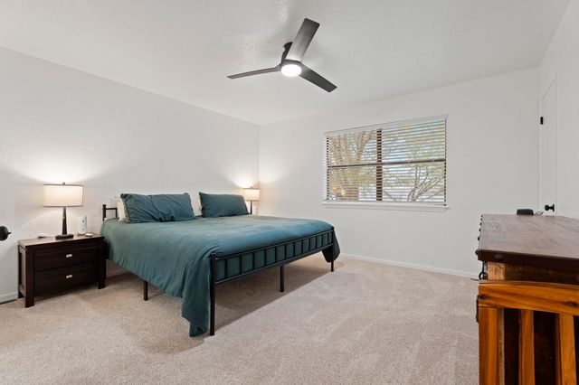 804 N 46th Street, Grove, OK 74344