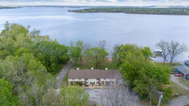 804 N 46th Street, Grove, OK 74344