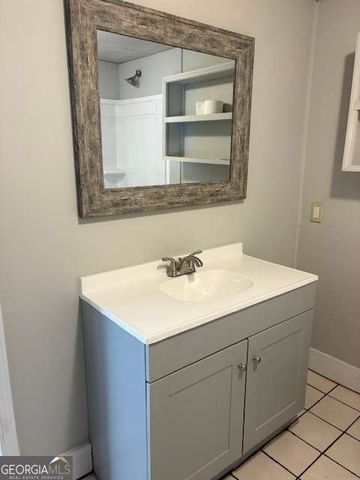 219 Grove Avenue, Lindale, GA 30147