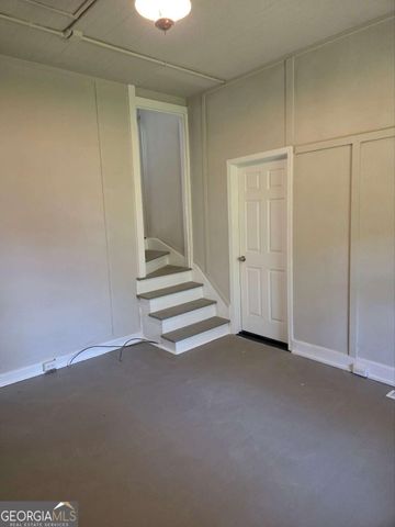 219 Grove Avenue, Lindale, GA 30147