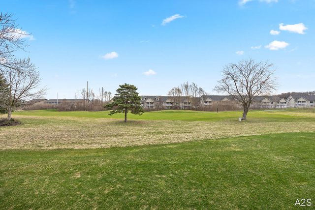 6110 Gleneagle Highlands Drive 93, Hudsonville, MI 49426