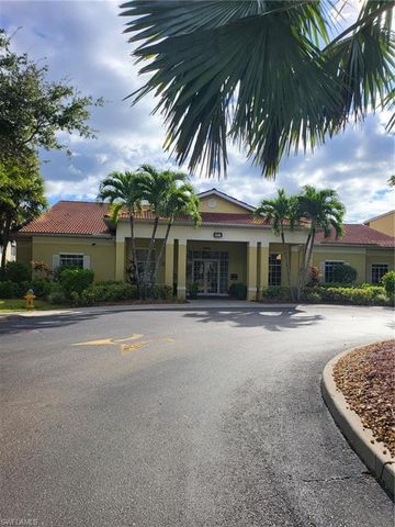 8288 Key Royal LN 1431, Naples, FL 34119