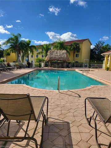8288 Key Royal LN 1431, Naples, FL 34119