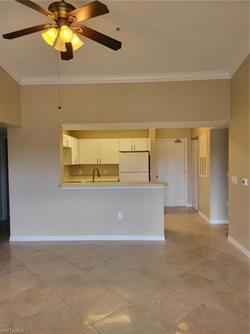 8288 Key Royal LN 1431, Naples, FL 34119