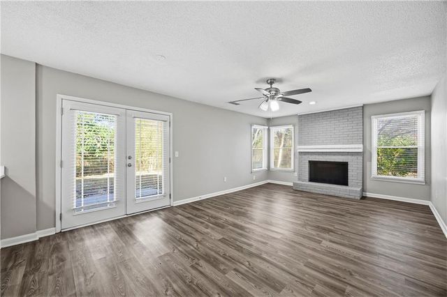 115 Willow View Point, Alpharetta, GA 30022