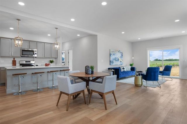 249 NW 3rd Avenue, Monroe, WI 53566