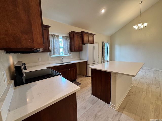 4776 FM 20, Seguin, TX 78155