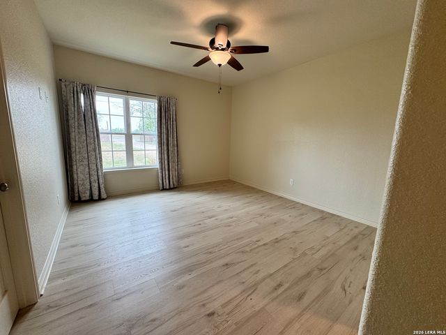 4776 FM 20, Seguin, TX 78155