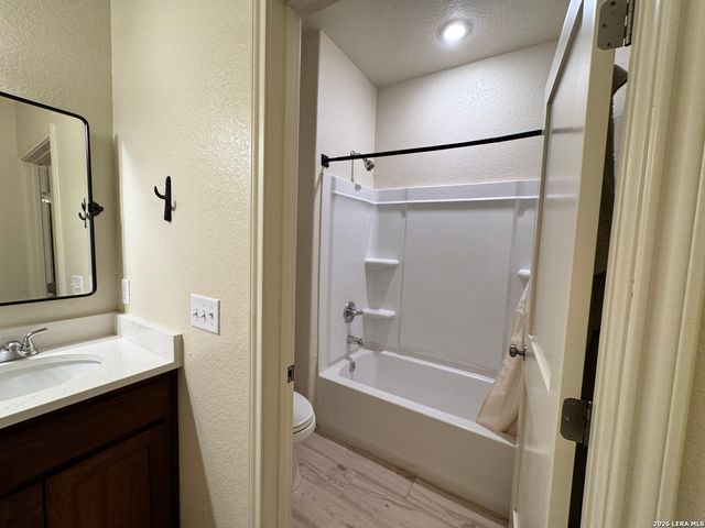 4776 FM 20, Seguin, TX 78155