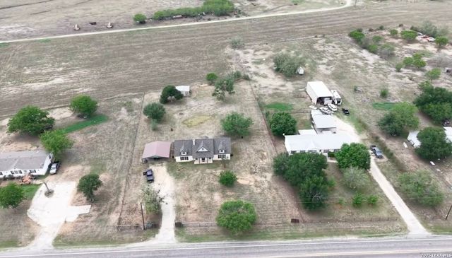 4776 FM 20, Seguin, TX 78155