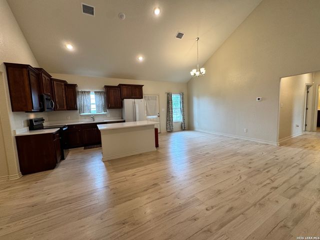 4776 FM 20, Seguin, TX 78155