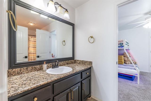1400 NW 174th Court, Edmond, OK 73012