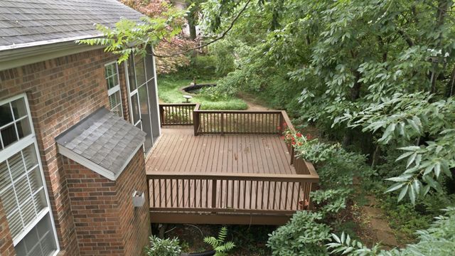 7001 Stone Run Dr, Nashville, TN 37211