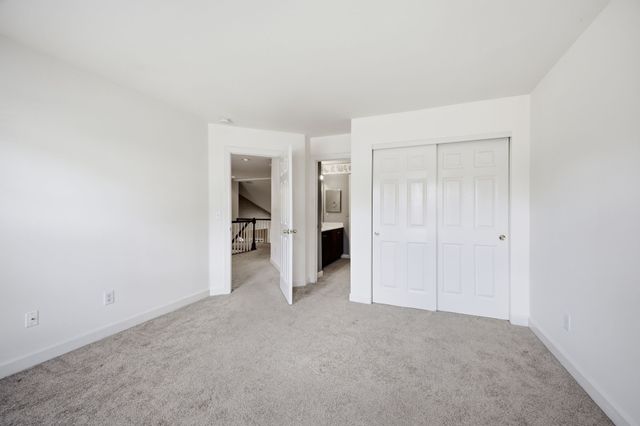 7001 Stone Run Dr, Nashville, TN 37211