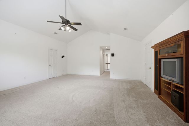 7001 Stone Run Dr, Nashville, TN 37211