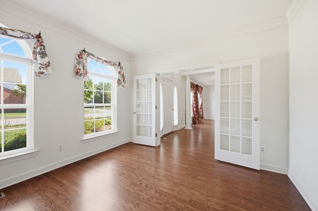 7001 Stone Run Dr, Nashville, TN 37211