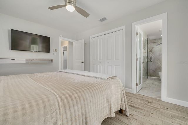 501 W 124TH AVENUE, Tampa, FL 33612