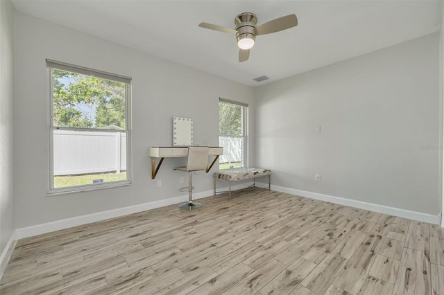 501 W 124TH AVENUE, Tampa, FL 33612