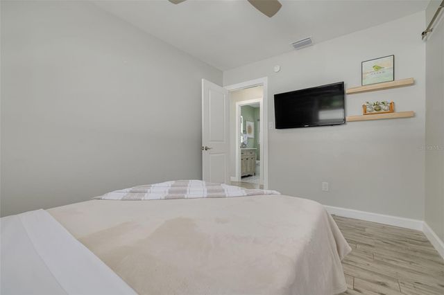501 W 124TH AVENUE, Tampa, FL 33612