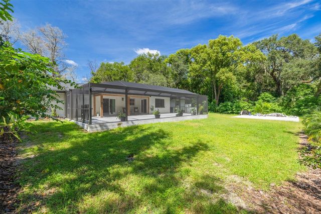 501 W 124TH AVENUE, Tampa, FL 33612