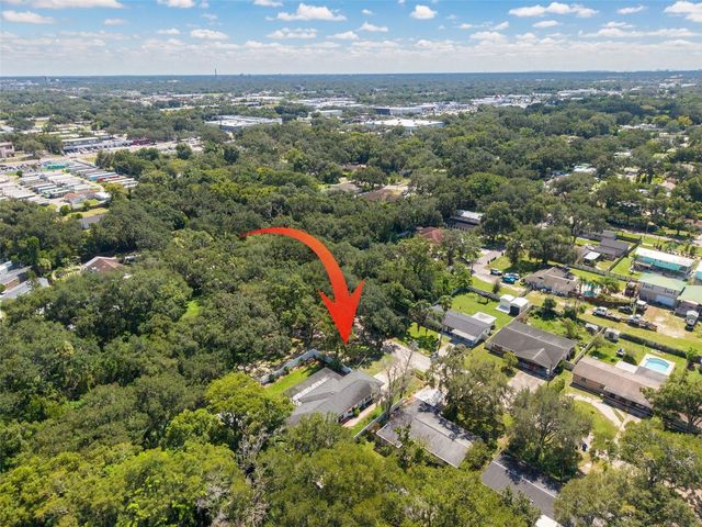 501 W 124TH AVENUE, Tampa, FL 33612