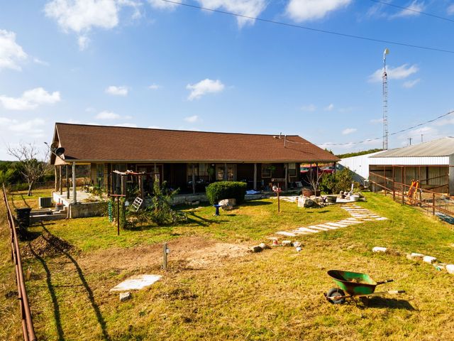 5590 Fm 580 E, Kempner, TX 76539