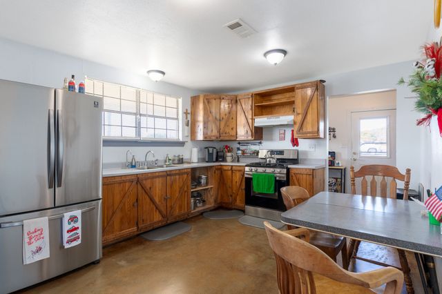 5590 Fm 580 E, Kempner, TX 76539