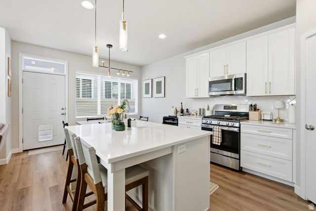 14997 S WILD HORSE WAY, Bluffdale, UT 84065