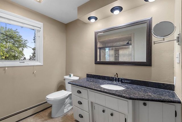 2424 PINEHURST CIRCLE, Green Bay, WI 54302