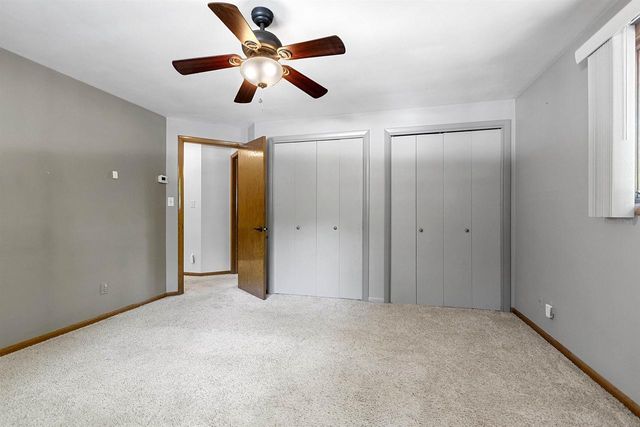 2424 PINEHURST CIRCLE, Green Bay, WI 54302