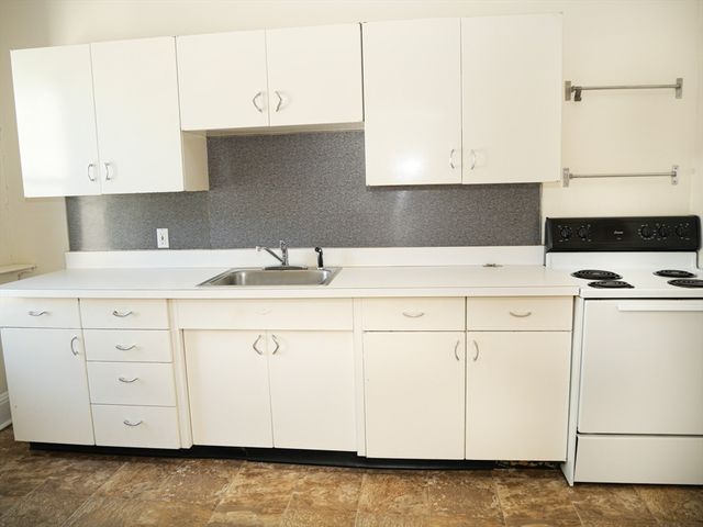 395 Harvard 6, Brookline, MA 02446