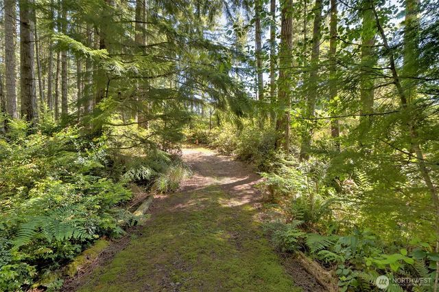 90 NE Lakeridge Drive, Belfair, WA 98528