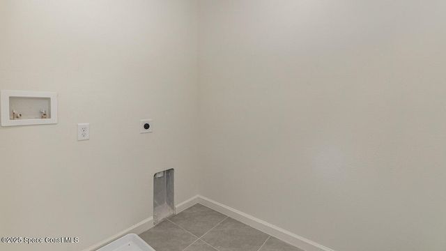 598 Ganley Street SW, Palm Bay, FL 32908