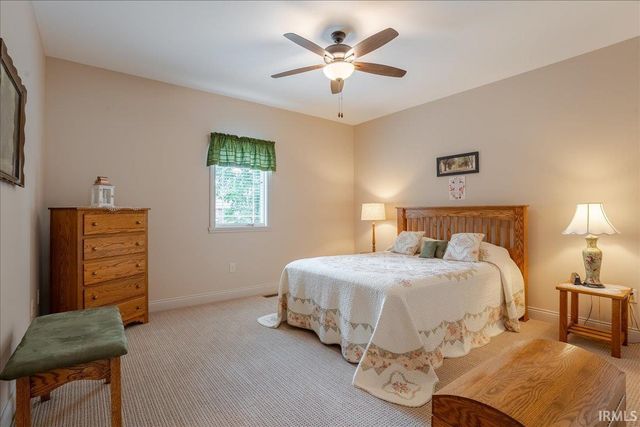 6213 Pembrooke Drive, Newburgh, IN 47630
