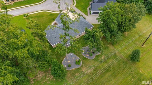 6213 Pembrooke Drive, Newburgh, IN 47630