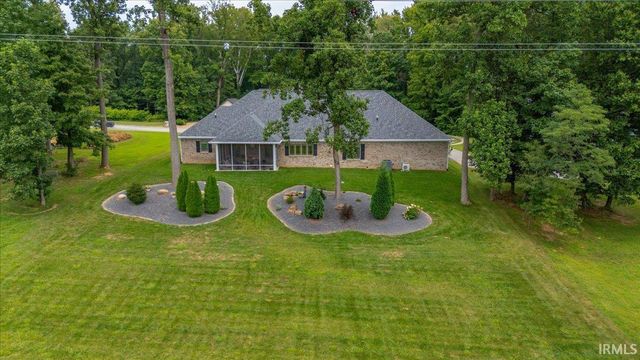 6213 Pembrooke Drive, Newburgh, IN 47630